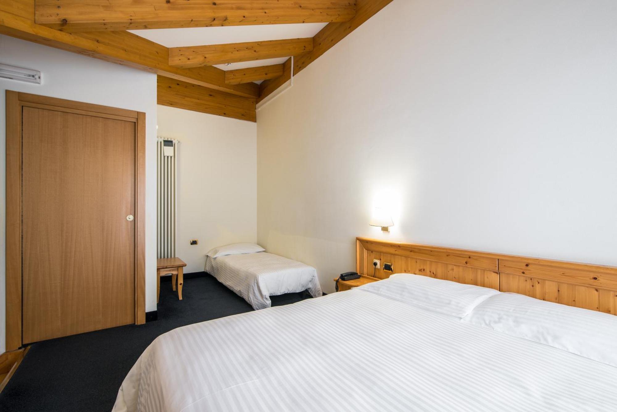 Hotel Colfosco San Martino Di Castrozza Δωμάτιο φωτογραφία