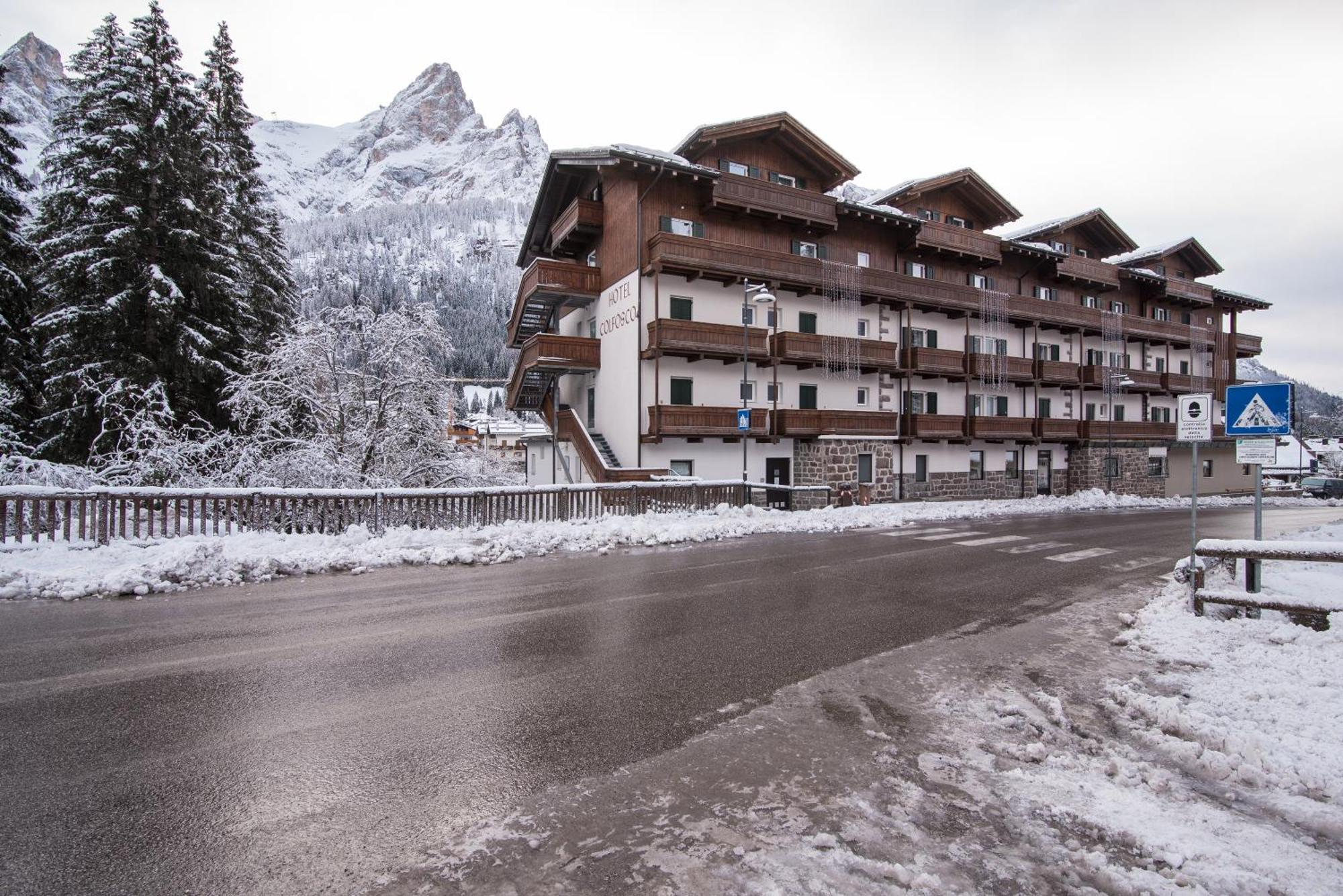 Hotel Colfosco San Martino Di Castrozza Εξωτερικό φωτογραφία